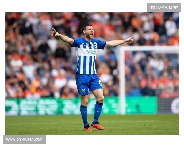 从权威到平等:米尔纳见证更衣室文化的代际转型