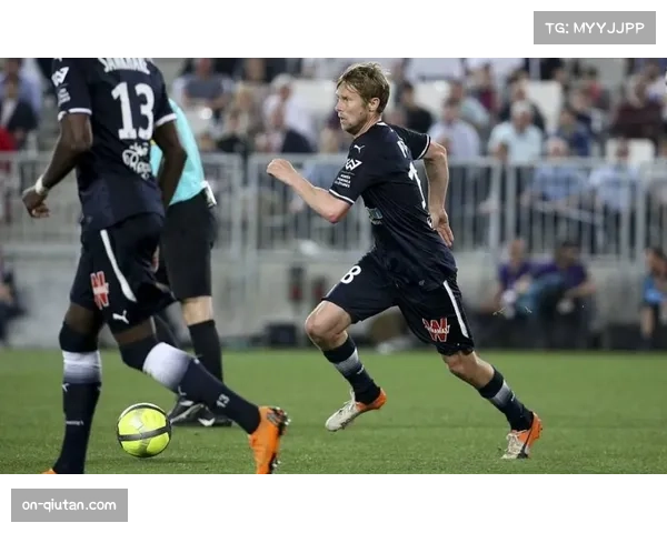 蒙彼利埃2-1斯特拉斯堡，主队补时阶段通过左路传中完成绝杀